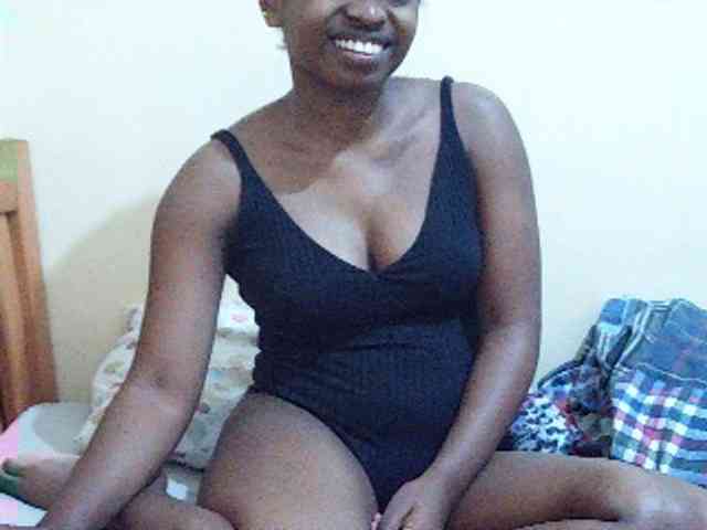 Sweetdiva2 webcam