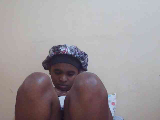 Sweetdiva2 webcam