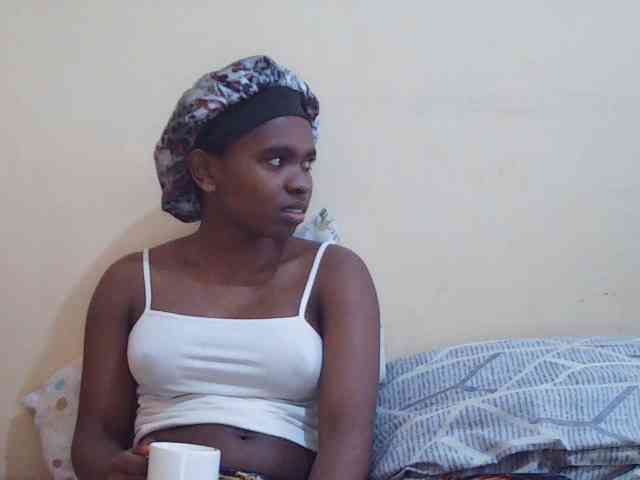 Sweetdiva2 webcam