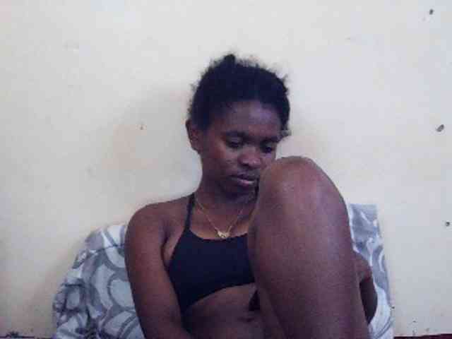 Sweetdiva2 webcam
