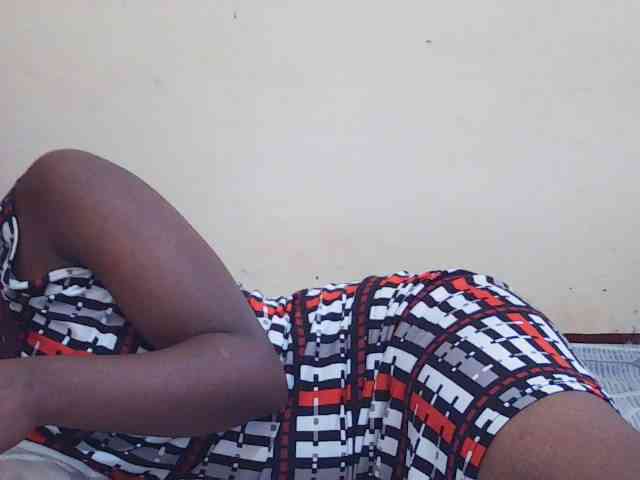 Sweetdiva2 webcam