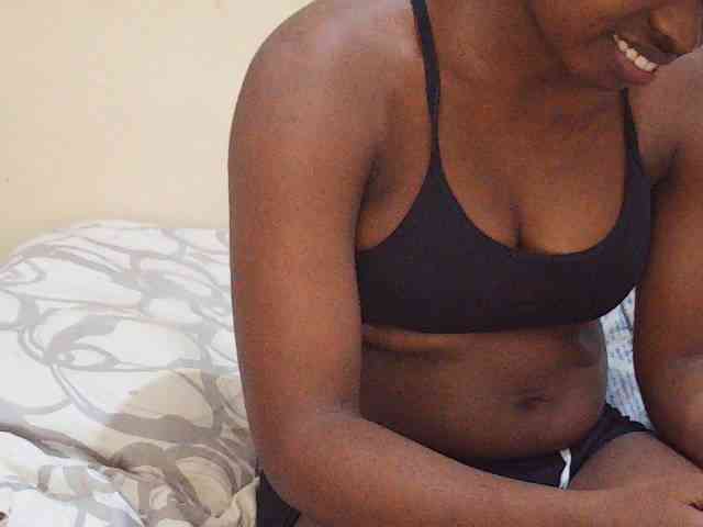 Sweetdiva2 webcam