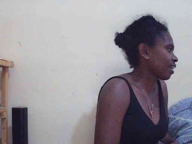 Sweetdiva2 webcam