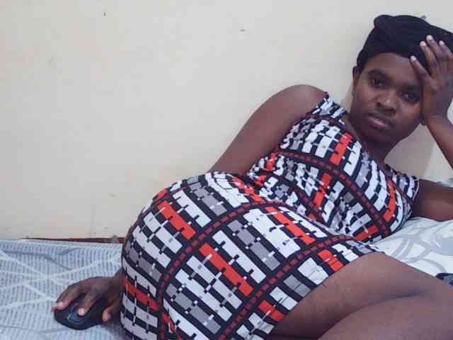 Sweetdiva2 webcam