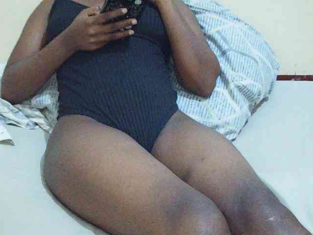Sweetdiva2 webcam