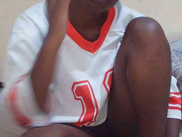 Sweetdiva2 webcam
