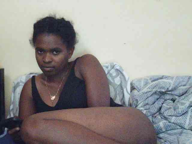 Sweetdiva2 webcam