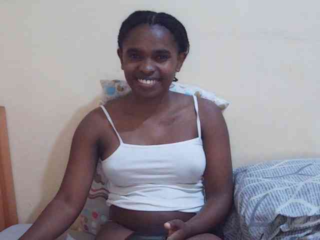 Sweetdiva2 webcam