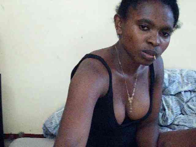 Sweetdiva2 webcam