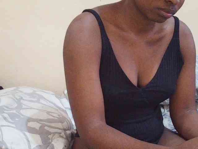 Sweetdiva2 webcam