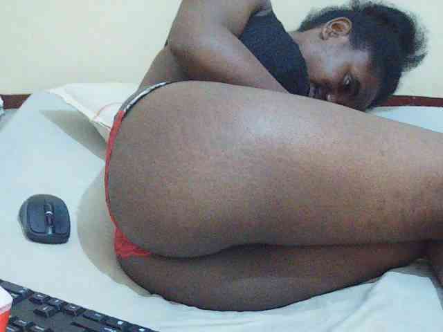 Sweetdiva2 webcam