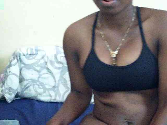Sweetdiva2 webcam