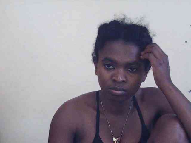 Sweetdiva2 webcam