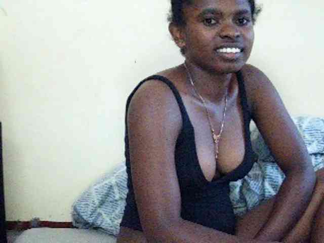 Sweetdiva2 webcam