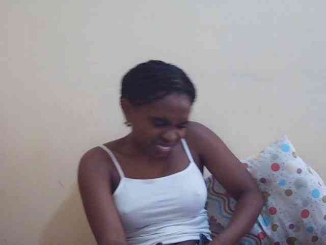 Sweetdiva2 webcam