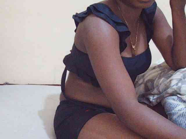 Sweetdiva2 webcam