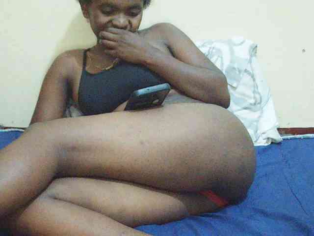 Sweetdiva2 webcam