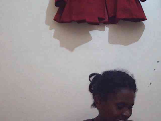 Sweetdiva2 webcam