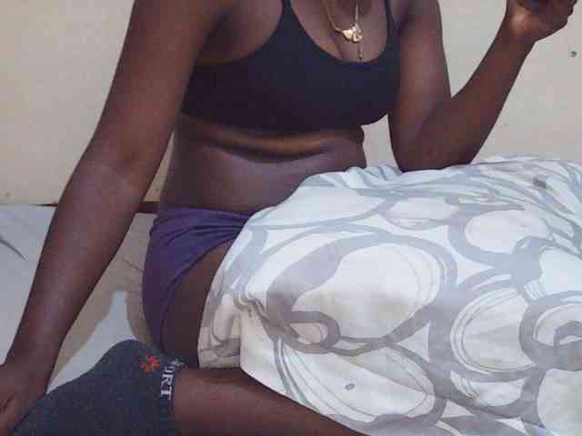 Sweetdiva2 webcam