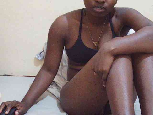 Sweetdiva2 webcam