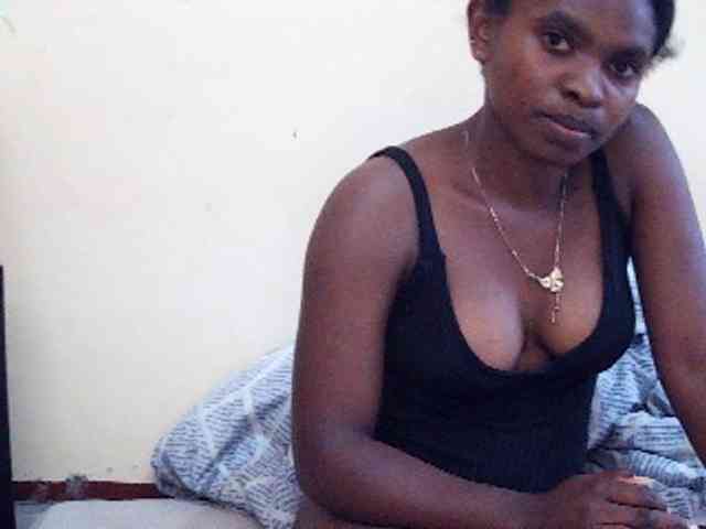 Sweetdiva2 webcam