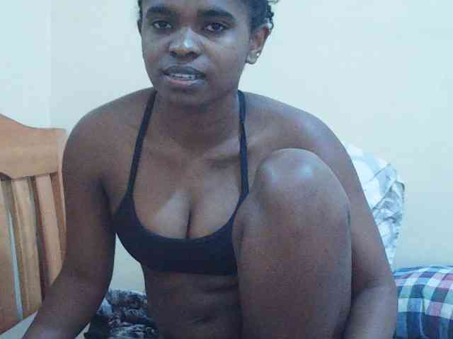 Sweetdiva2 webcam