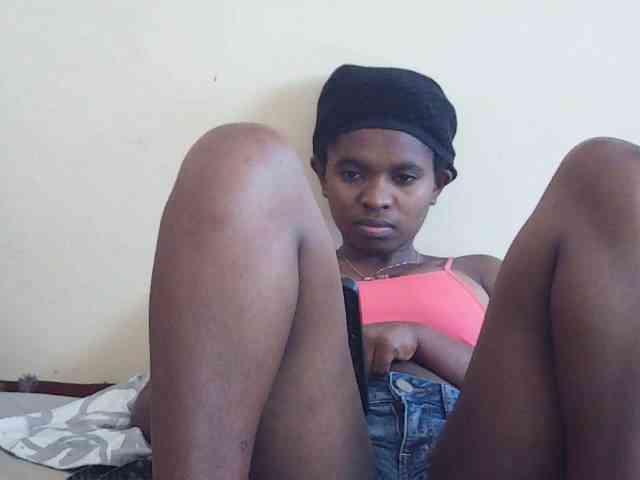 Sweetdiva2 webcam