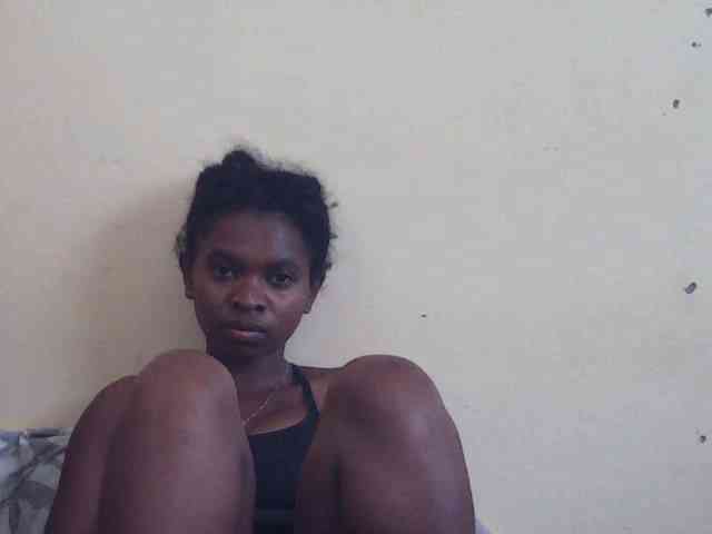Sweetdiva2 webcam