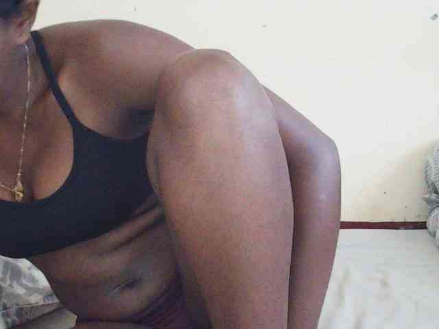 Sweetdiva2 webcam