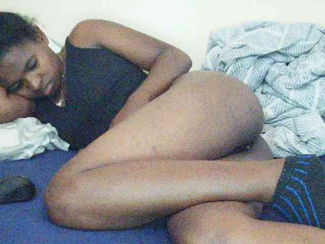 Sweetdiva2 webcam