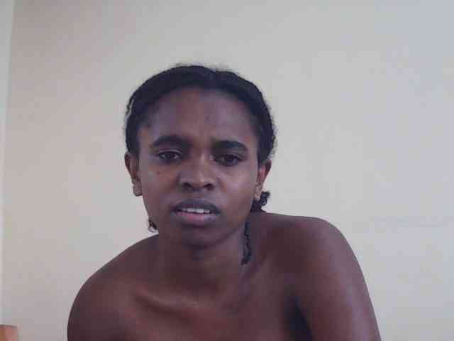 Sweetdiva2 webcam
