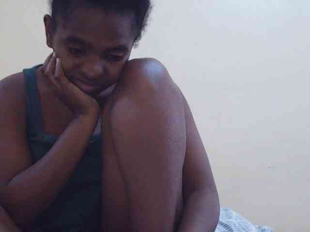 Sweetdiva2 webcam