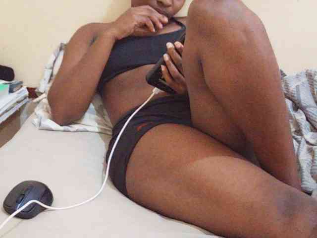 Sweetdiva2 webcam