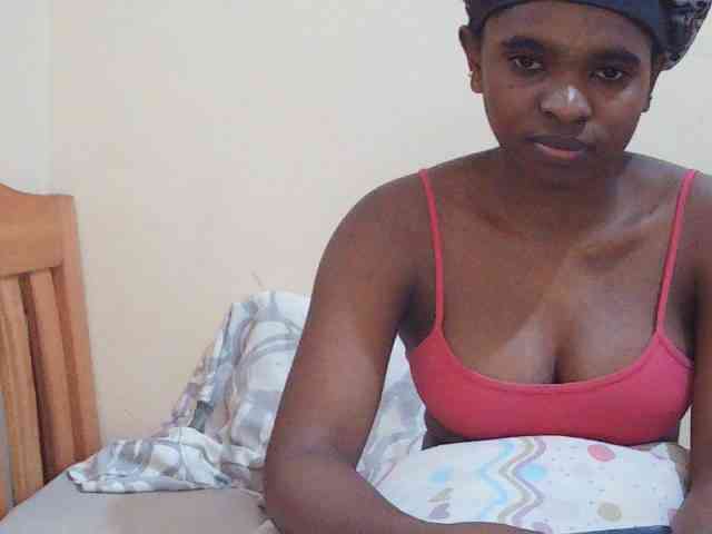 Sweetdiva2 webcam