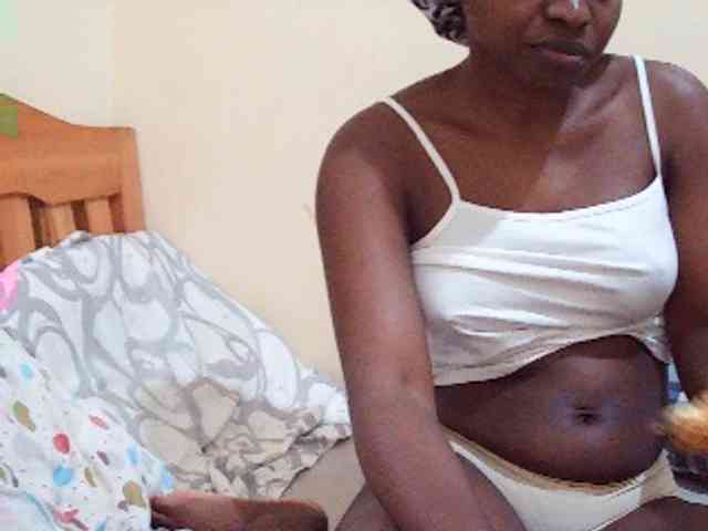 Sweetdiva2 webcam