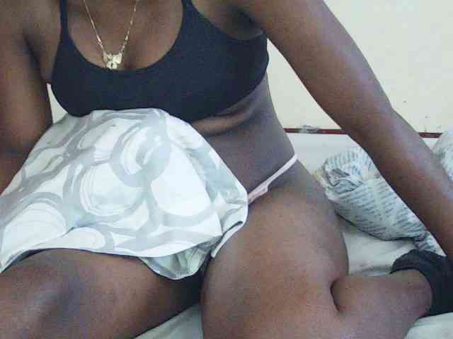 Sweetdiva2 webcam