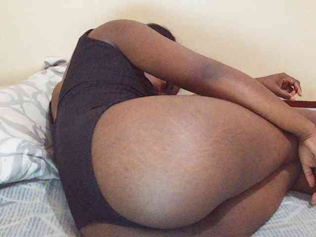 Sweetdiva2 webcam