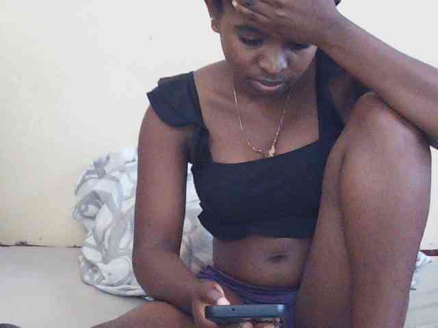 Sweetdiva2 webcam