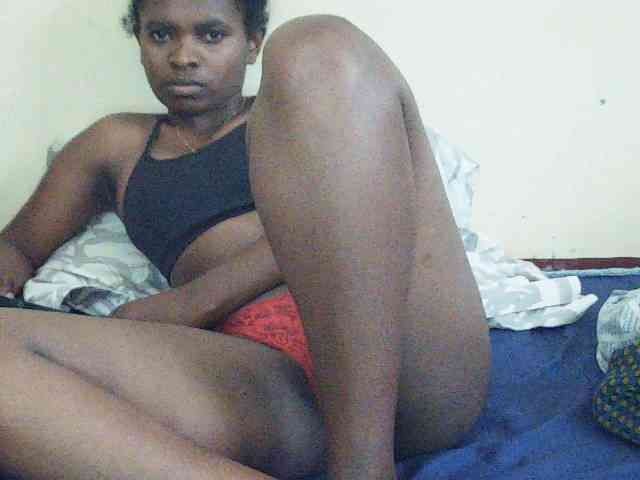 Sweetdiva2 webcam