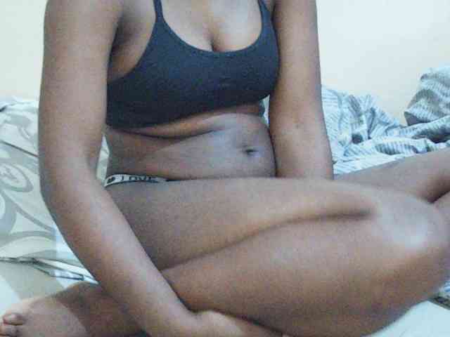 Sweetdiva2 webcam