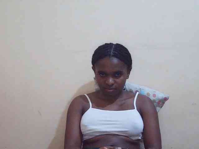 Sweetdiva2 webcam