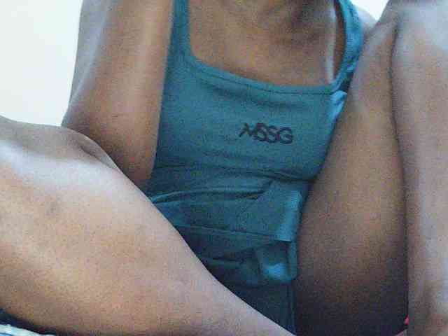 Sweetdiva2 webcam
