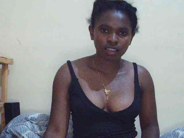 Sweetdiva2 webcam