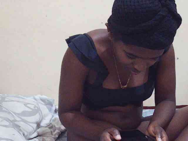 Sweetdiva2 webcam
