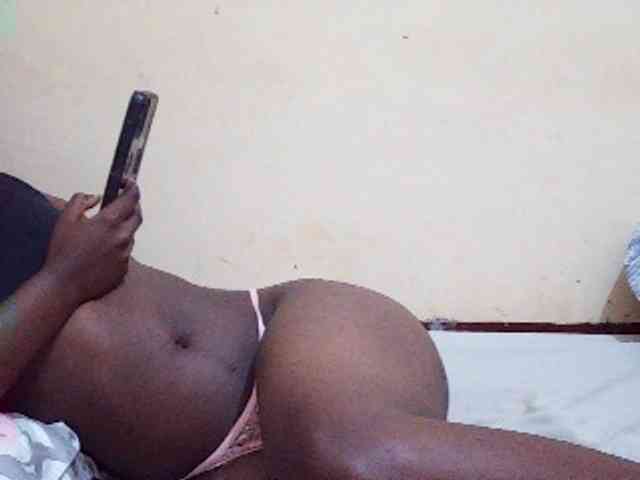 Sweetdiva2 webcam