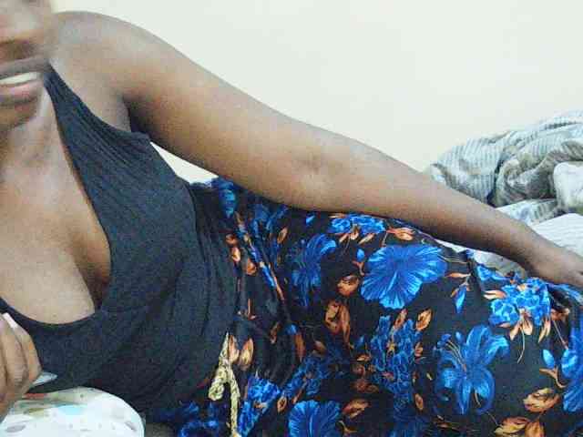 Sweetdiva2 webcam