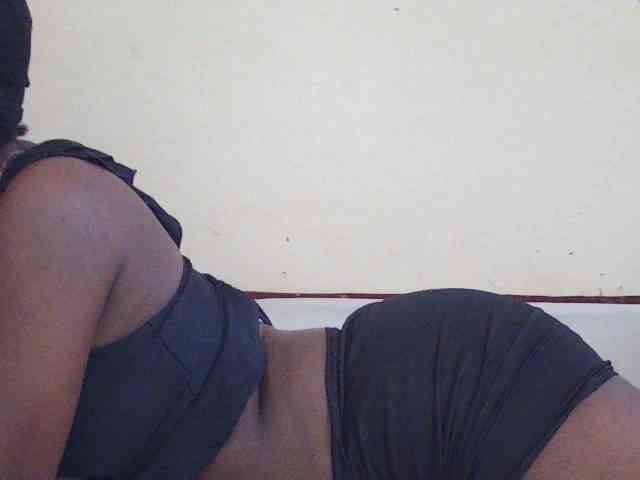 Sweetdiva2 webcam