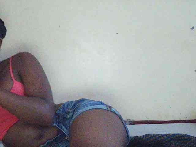 Sweetdiva2 webcam
