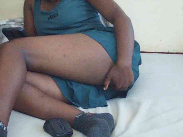 Sweetdiva2 webcam