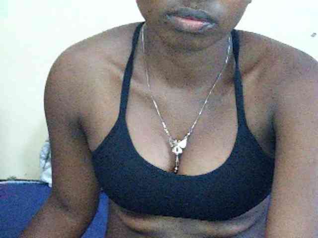 Sweetdiva2 webcam